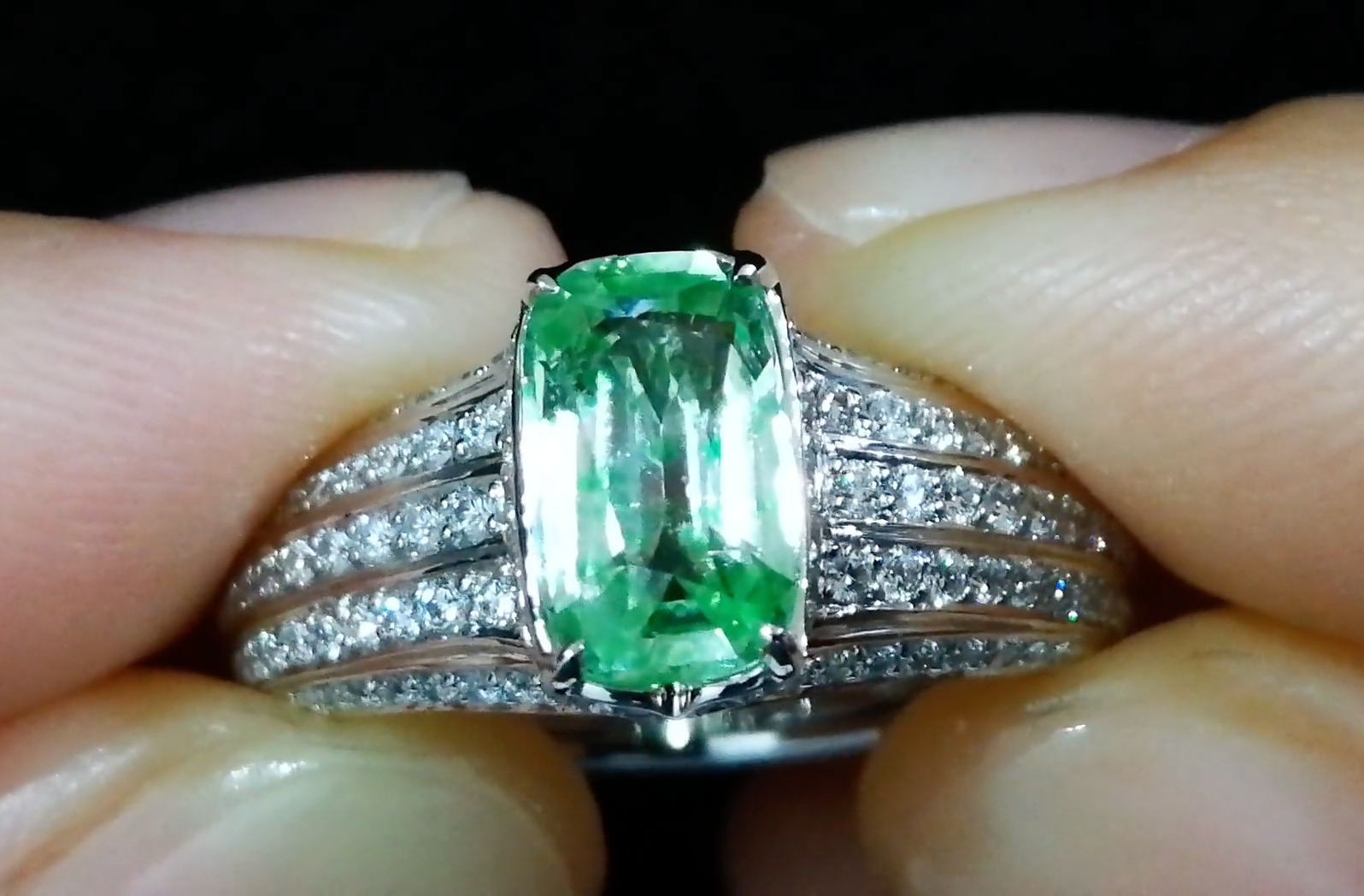 2.08ct Spotted Tsavorite Ring with D Flawless Diamonds set in 18K White Gold