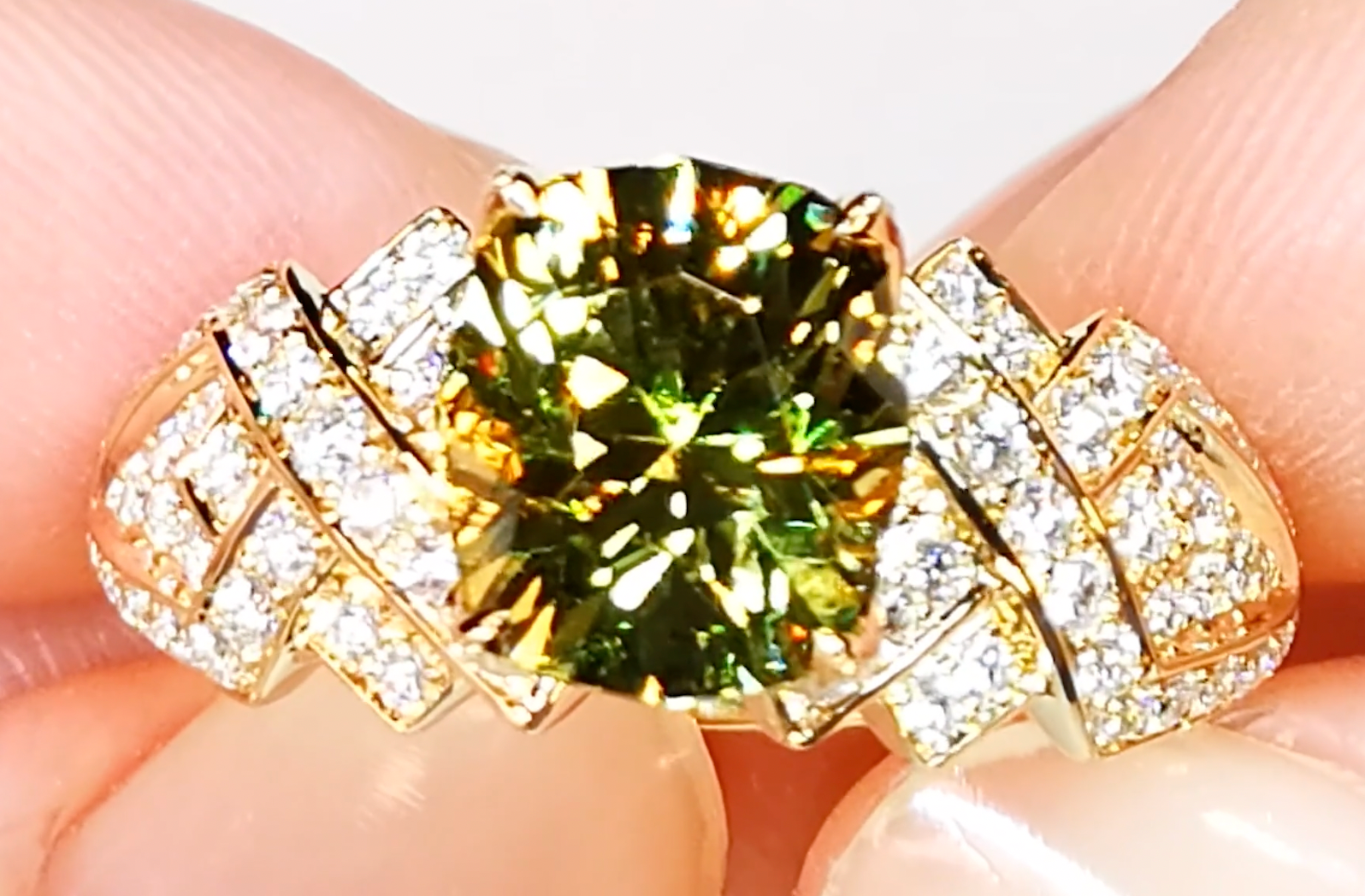 3.84ct Mali Garnet Ring with D Flawless Diamonds set in 18K Yellow Gold