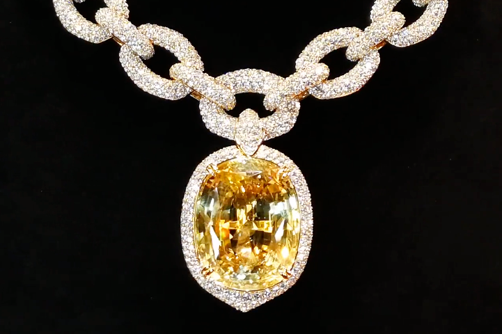 Unheated Ceylon Sapphire Necklace with D Flawless Diamonds set in 18K Yellow Gold