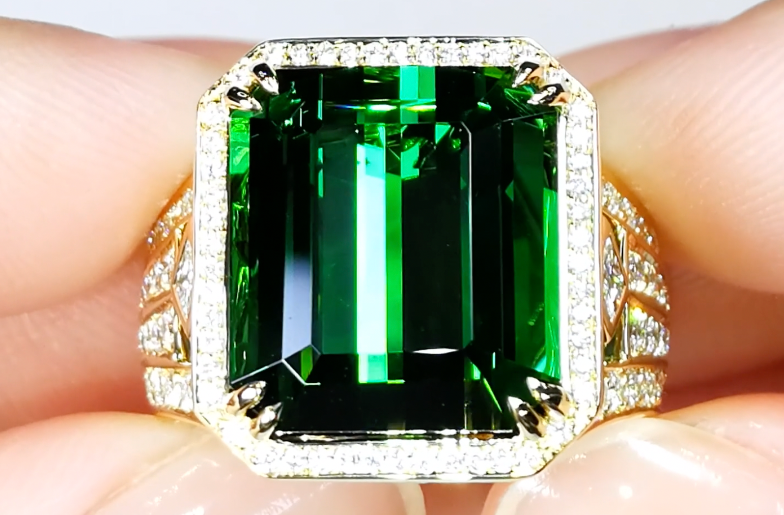 Green Tourmaline Ring with D Flawless Diamonds set in 18K Yellow Gold