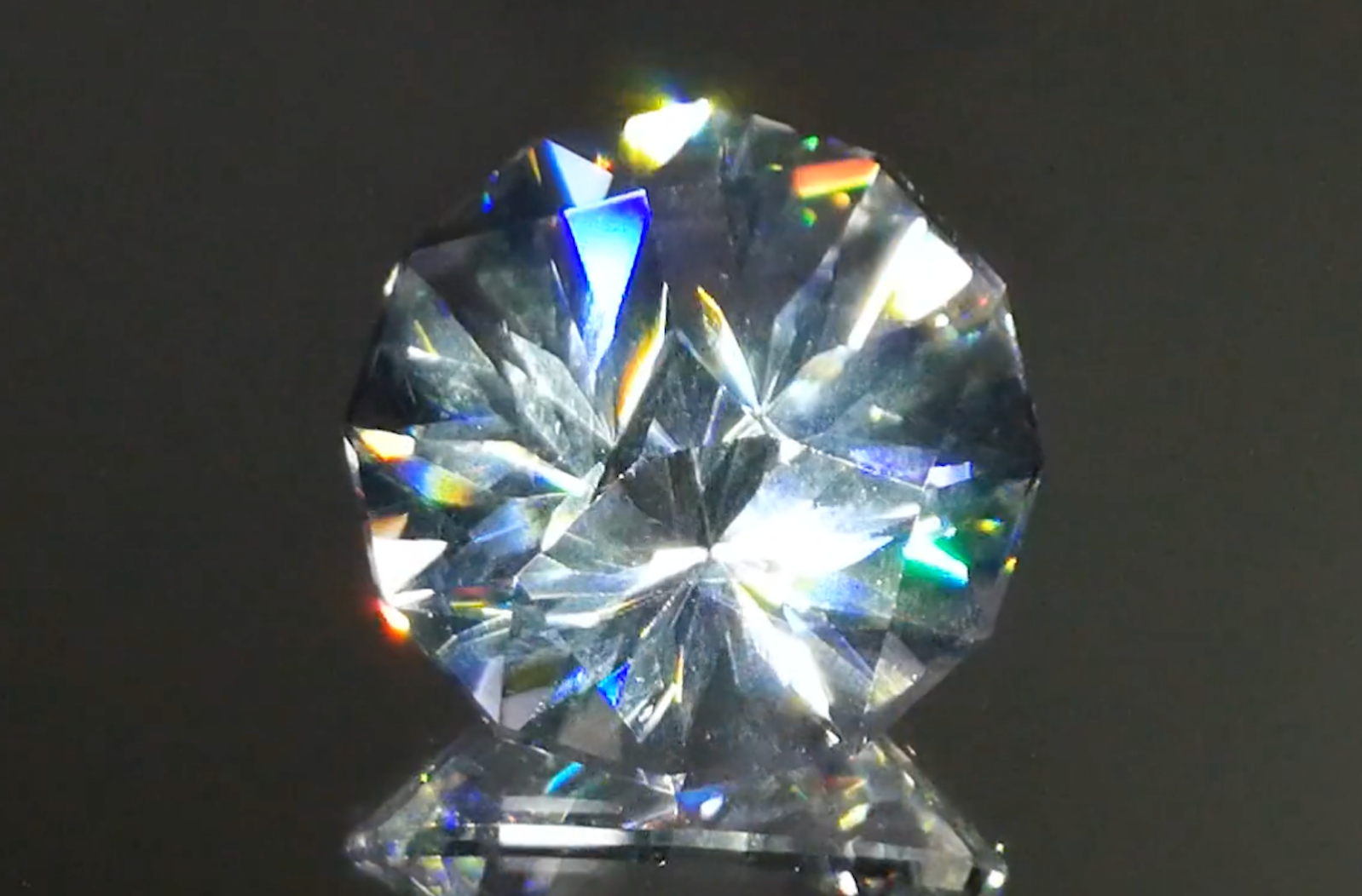 31.38ct Icelandic Calcite