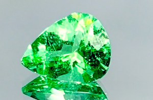 3.19ct Neon Paraiba Tourmaline Ring with D Flawless Diamonds set in 18K White Gold