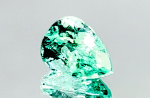 2.41ct Neon Paraiba Tourmaline Ring with D Flawless Diamonds set in 18K Yellow Gold