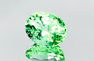 3.10ct Neon Paraiba Tourmaline Ring with D Flawless Diamonds set in 18K Yellow Gold