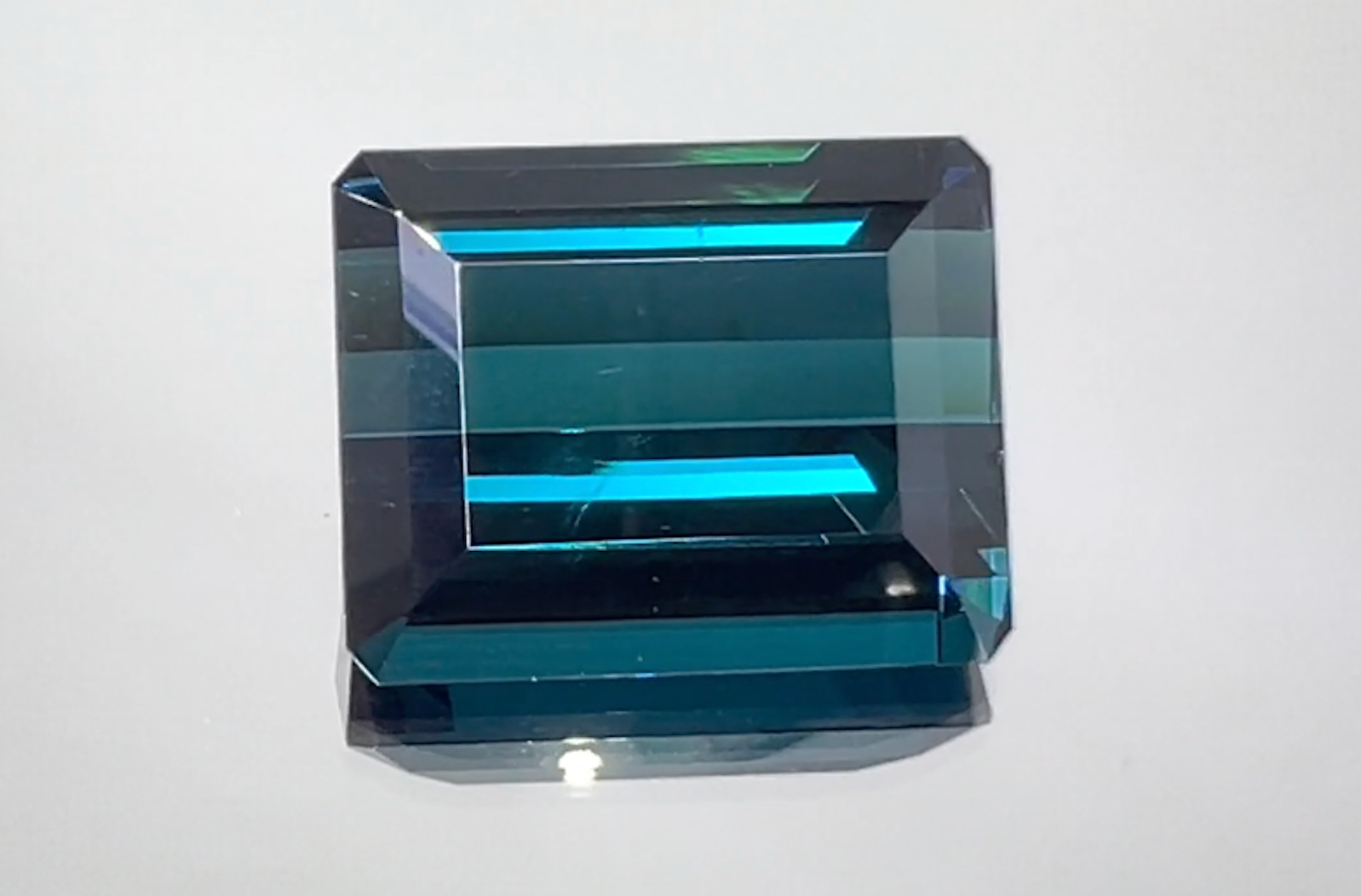 23.00ct Flawless Indigo Blue Indicolite Ring with D Flawless Diamonds set in 18K Yellow Gold
