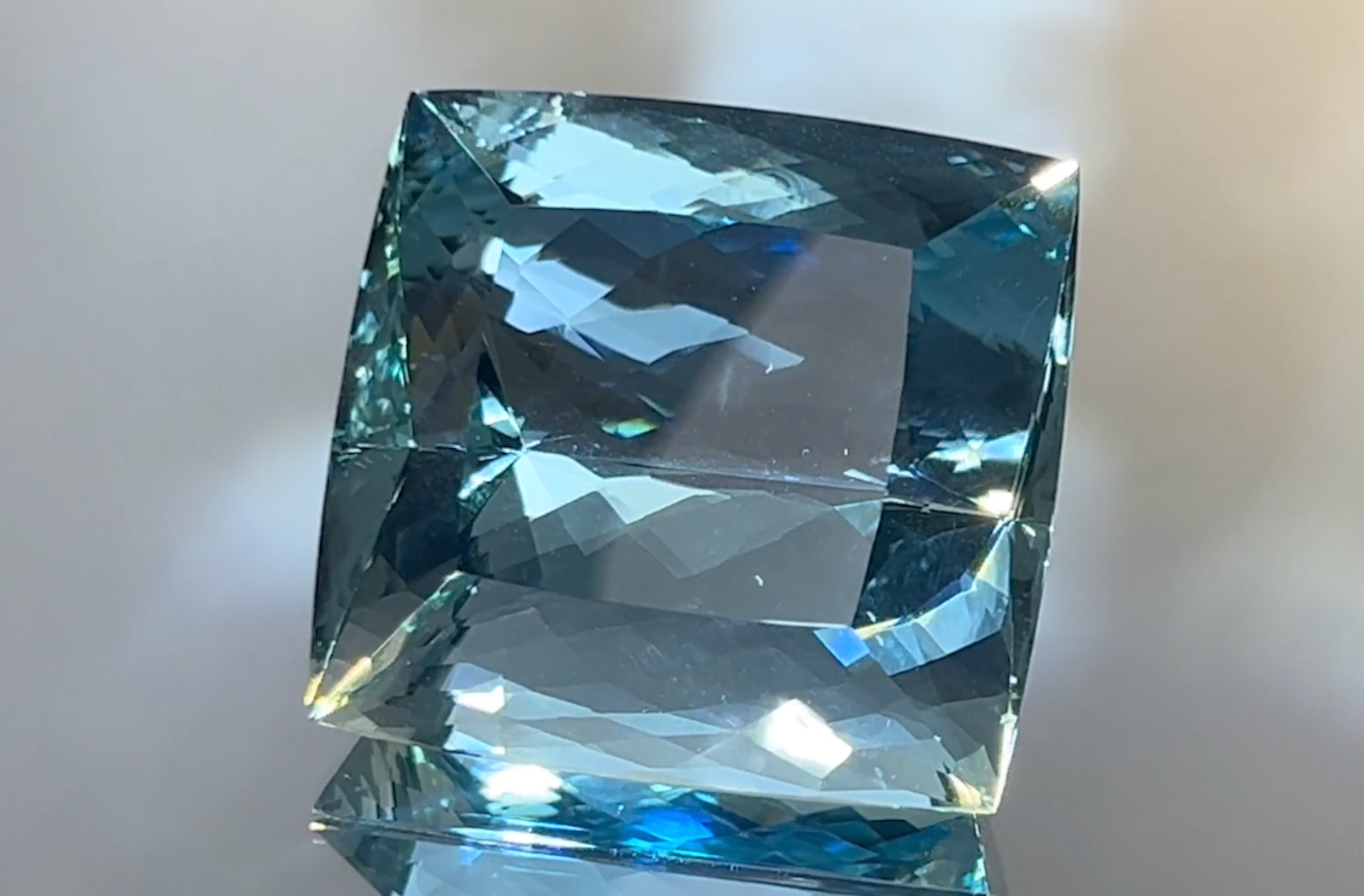 237.72ct Flawless Santa Maria Aquamarine Necklace with D Flawless Diamonds set in 18K White Gold