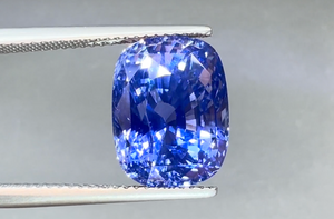 13.06ct Unheated Ceylon Cornflower Blue Sapphire Ring with D Flawless Diamonds set in 18K White Gold
