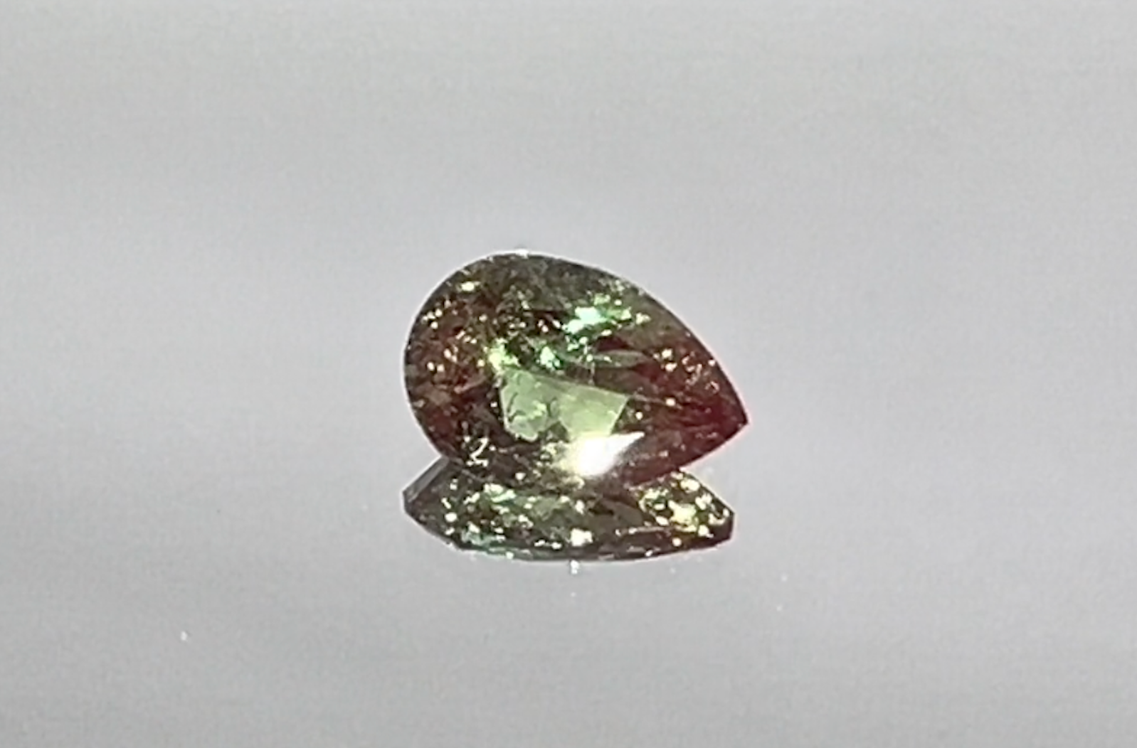 1.06ct 100% Change Russian Alexandrite Ring with D Flawless Diamonds set in 18K Yellow Gold