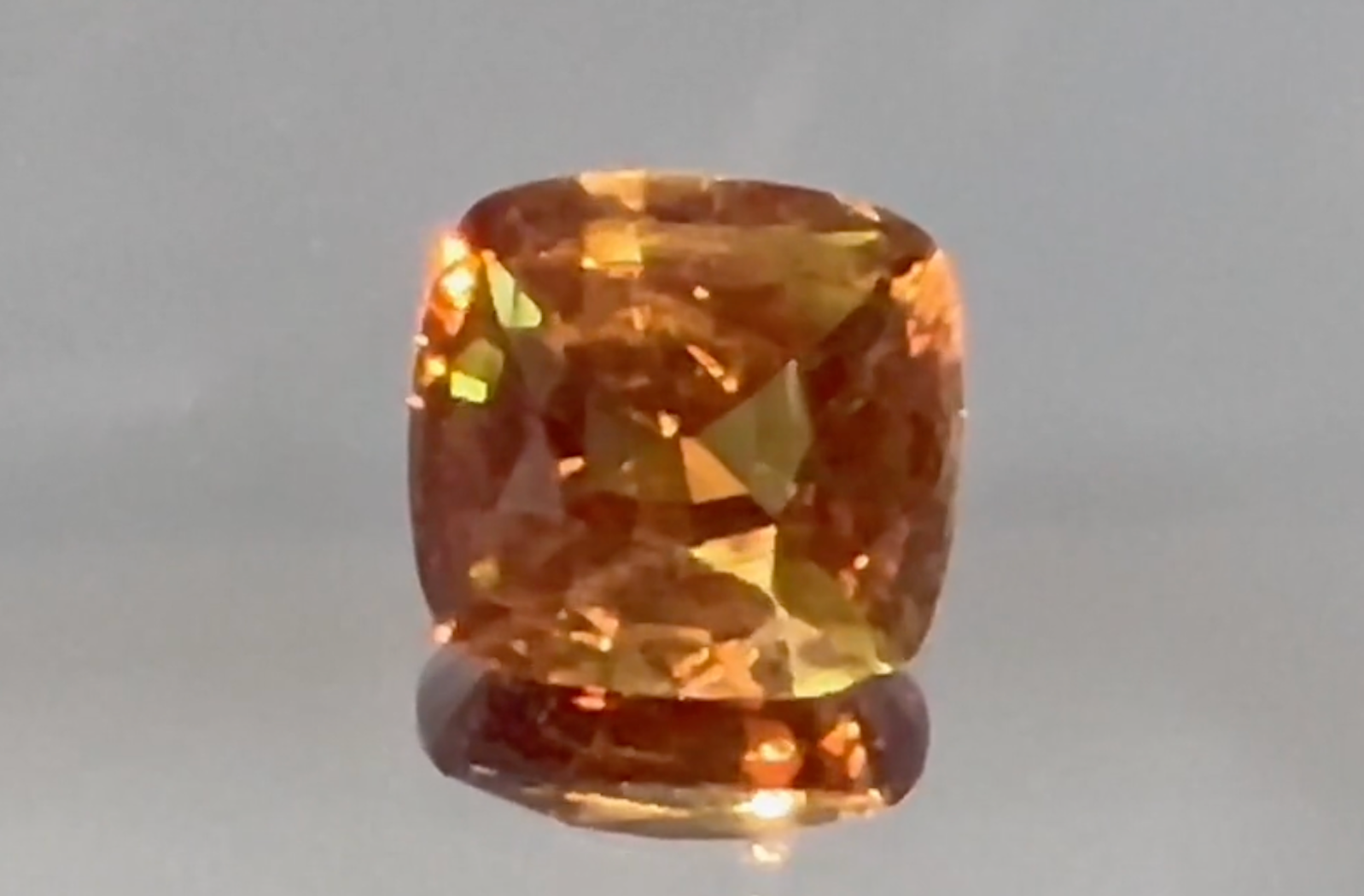 2.02ct Loupe Clean Alexandrite Ring with D Flawless Diamonds set in 18K Yellow Gold