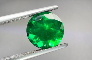 1.94ct Old World Muzo Colombian Emerald Ring with D Flawless Diamonds set in 18K Yellow Gold