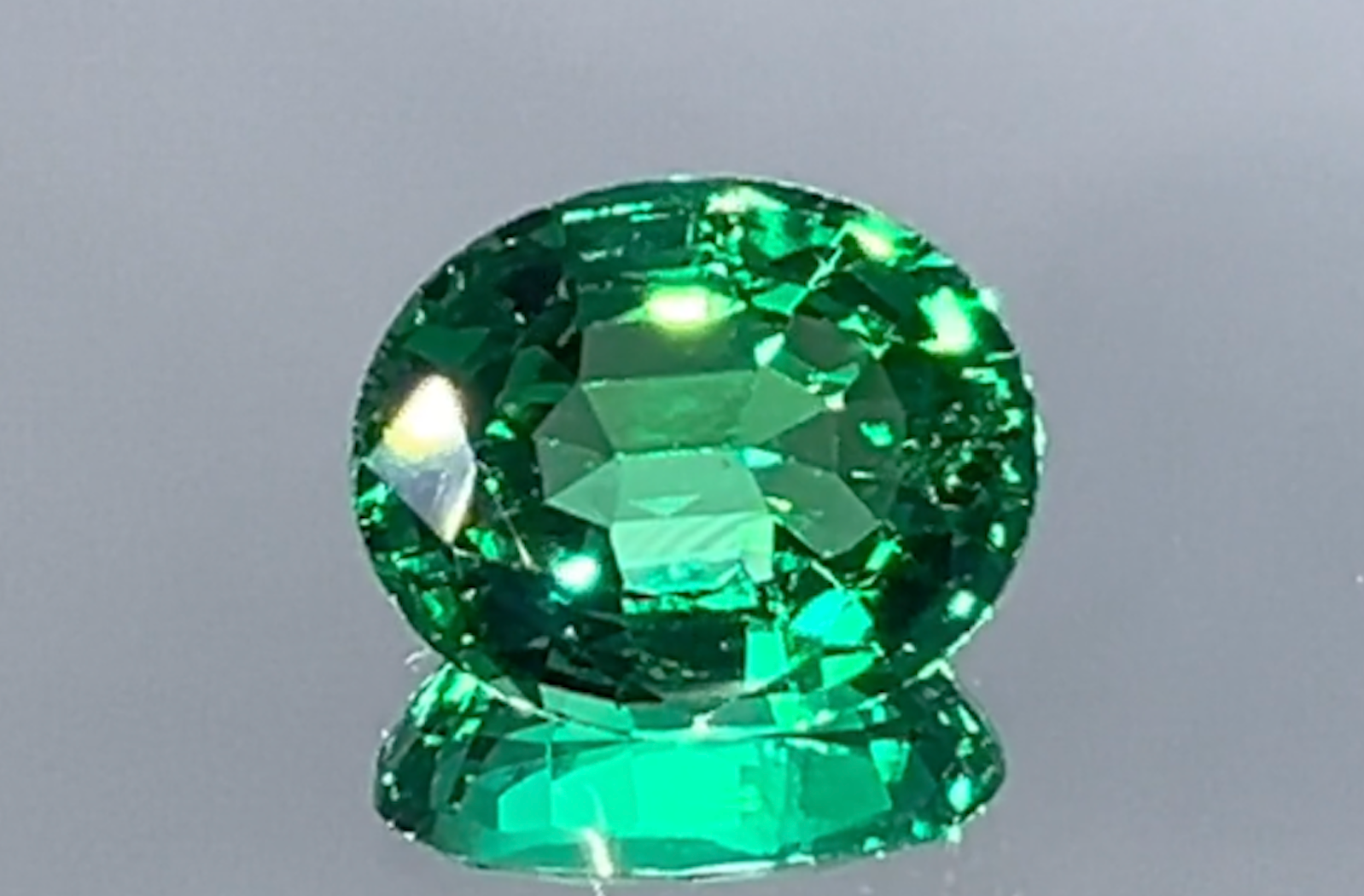 2.73ct Loupe Clean Ssef No Oil Zambian Emerald Ring with D Flawless Diamonds set in 18K White Gold