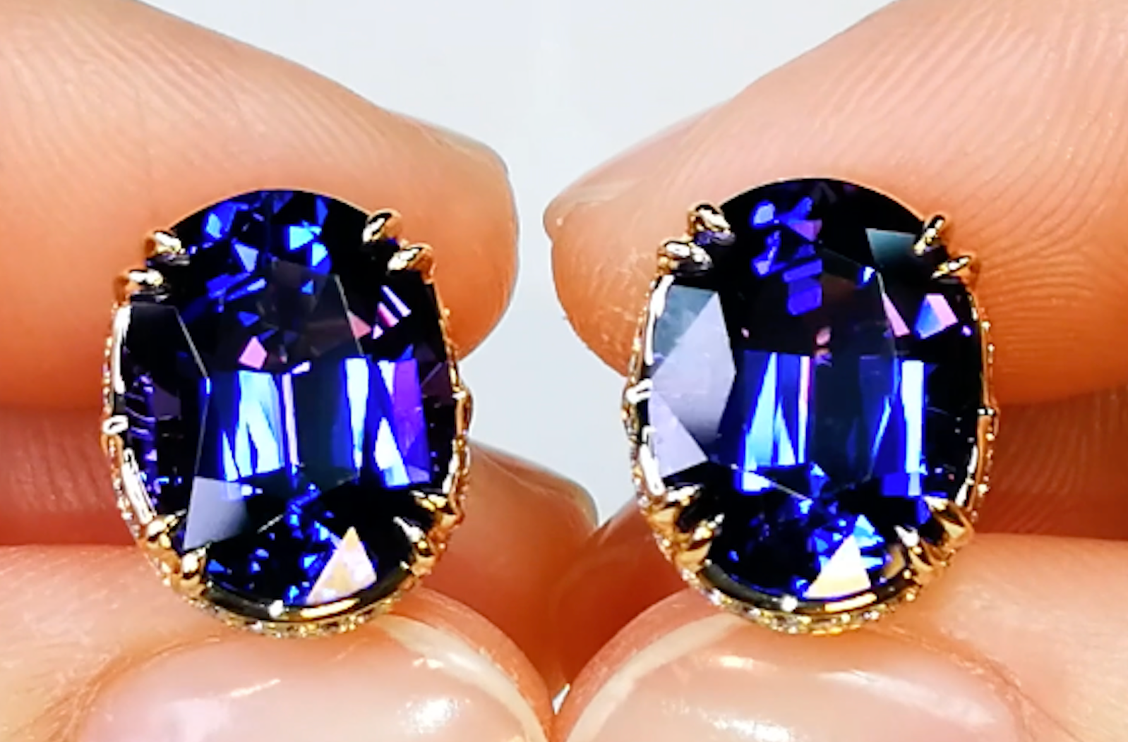 11.77ct Tanzanite Earrings with  D Flawless Diamonds set in 18K Yellow Gold