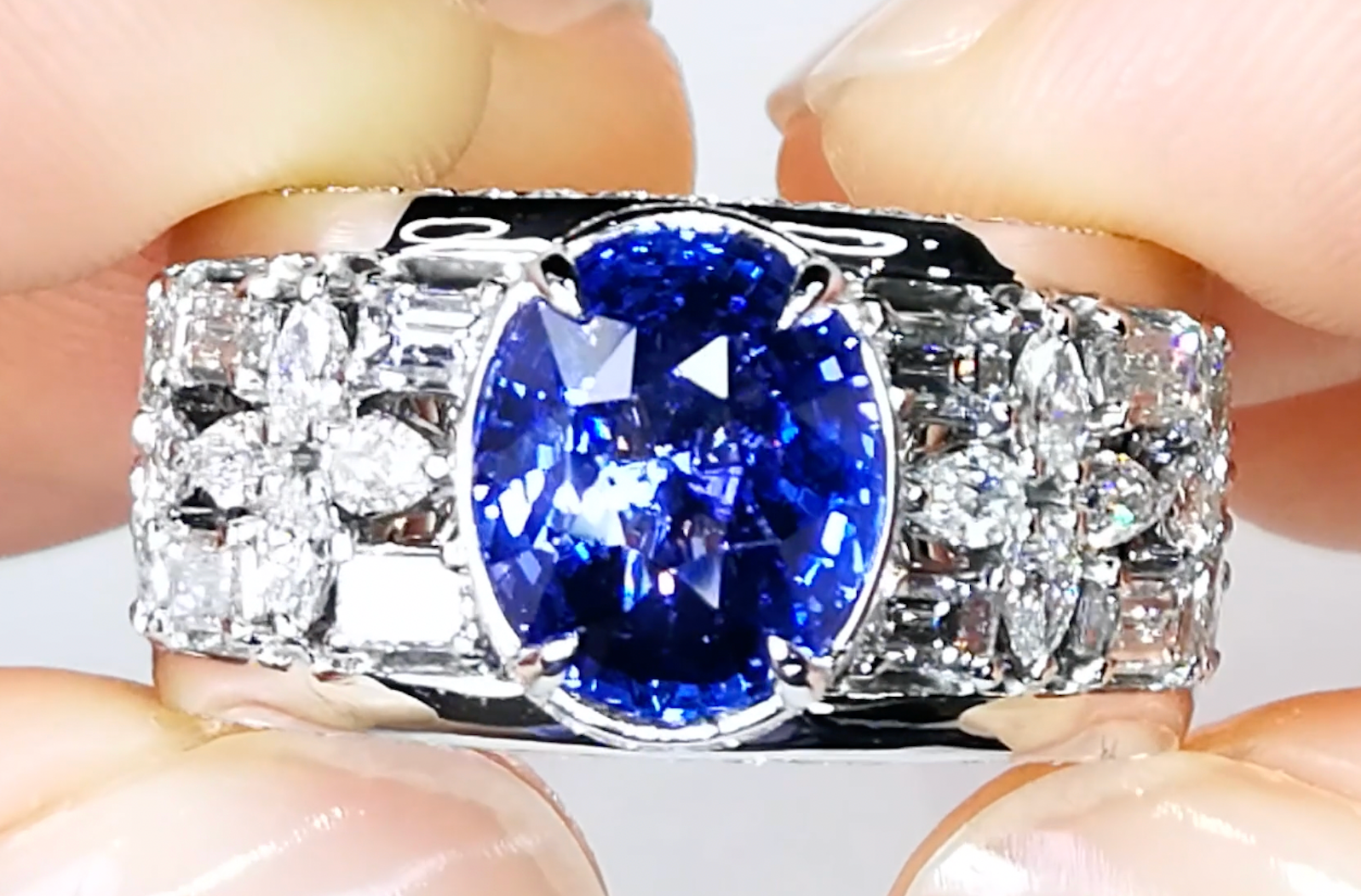 4.08ct Unheated Ceylon Blue Sapphire Ring with D Flawless Diamonds set in 18K White Gold