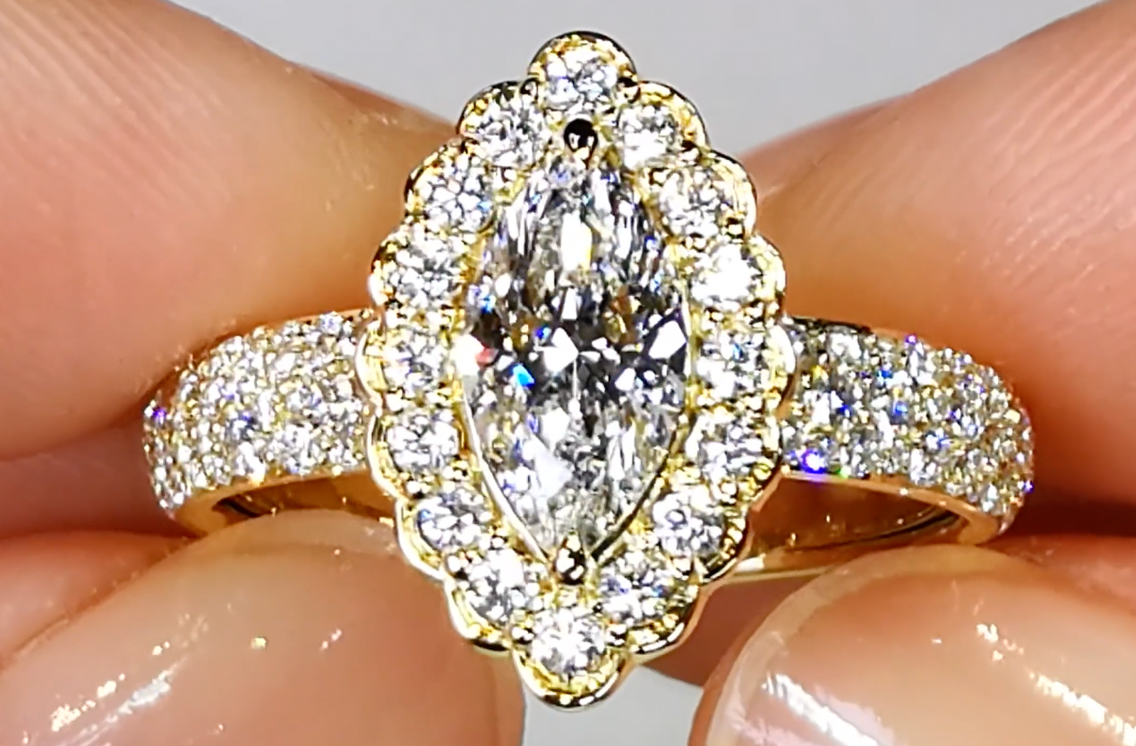 1.01ct D Flawless Golconda Diamond Ring with D Flawless Diamonds set in 18K Yellow Gold