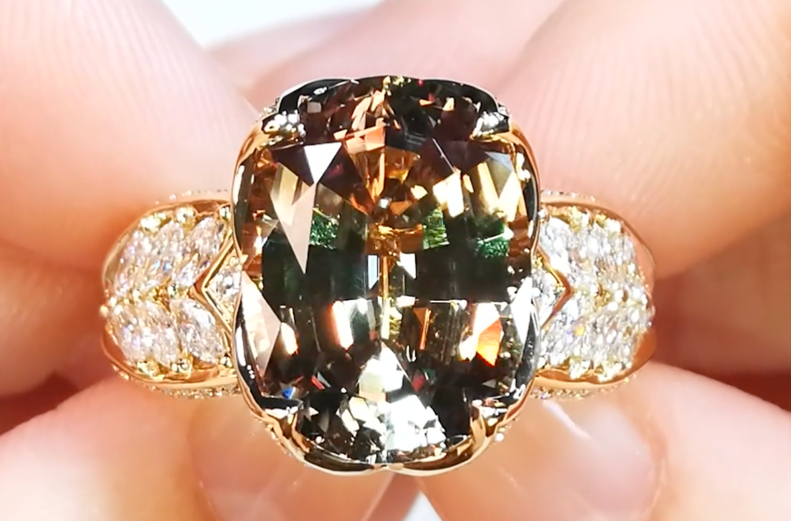 8.93ct Zultanite Ring with D Flawless Diamonds set in 18K Yellow Gold