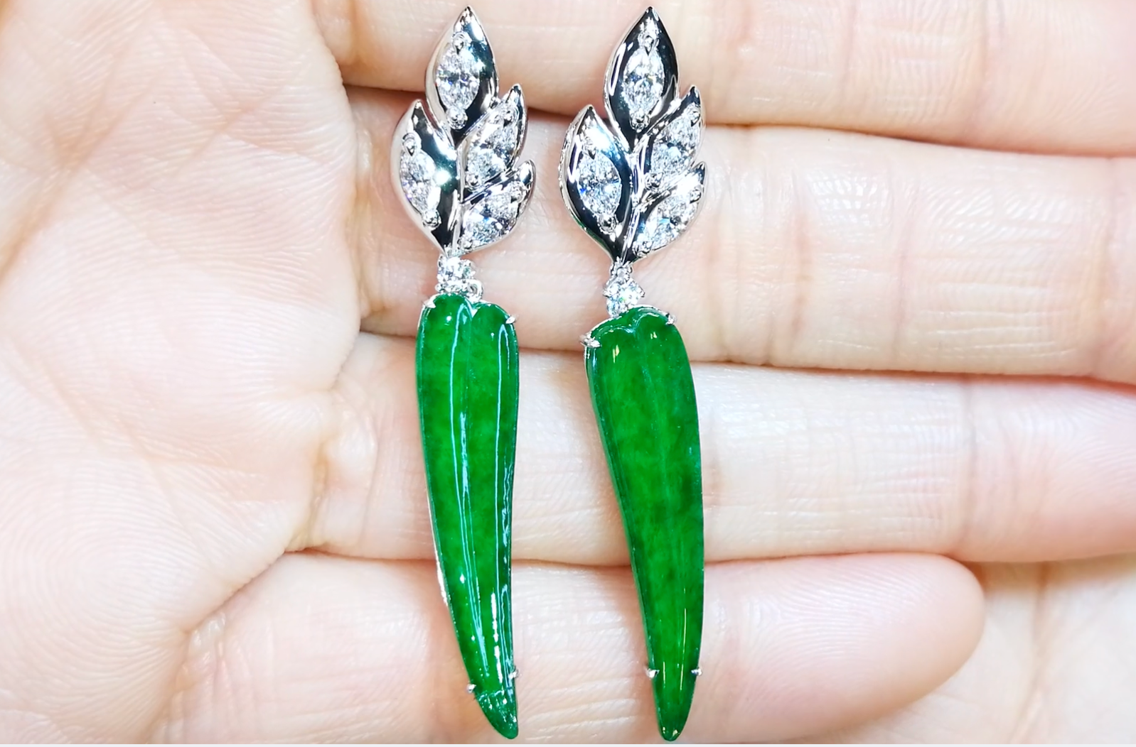 3.00ct Fei Cui Imperial A Jadeite Earrings with D Flawless Diamonds set in 18K White Gold