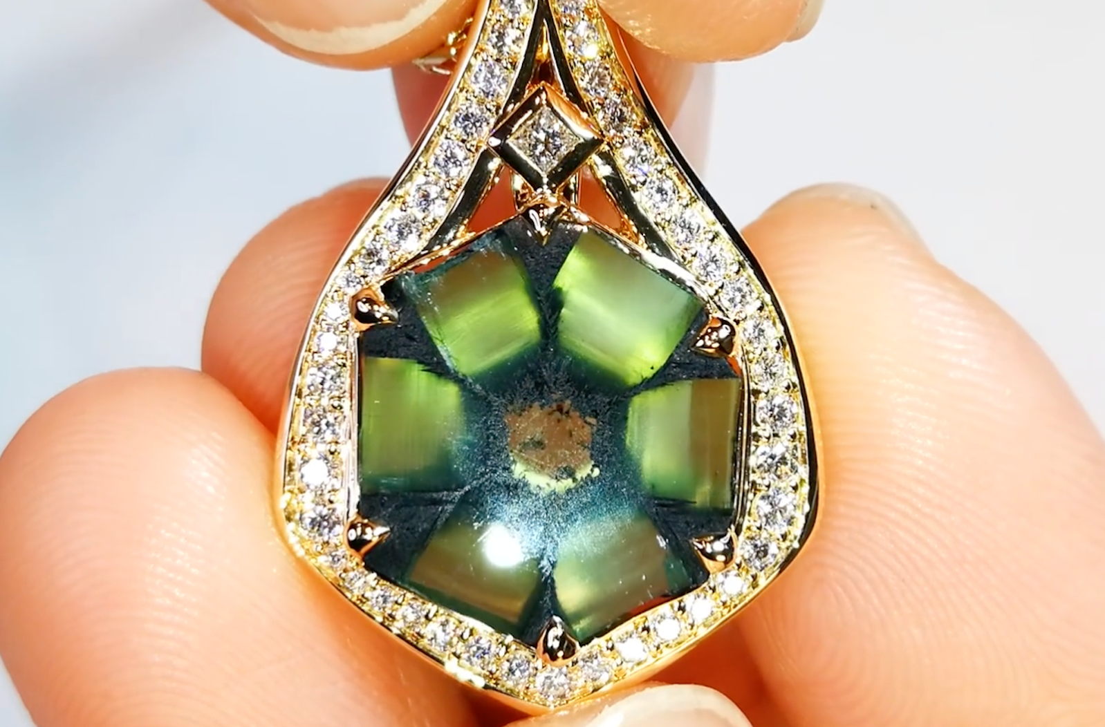6.29ct No Oil Muzo Colombian Trapiche Emerald Necklace with D Flawless Diamonds set in 18K Yellow Gold