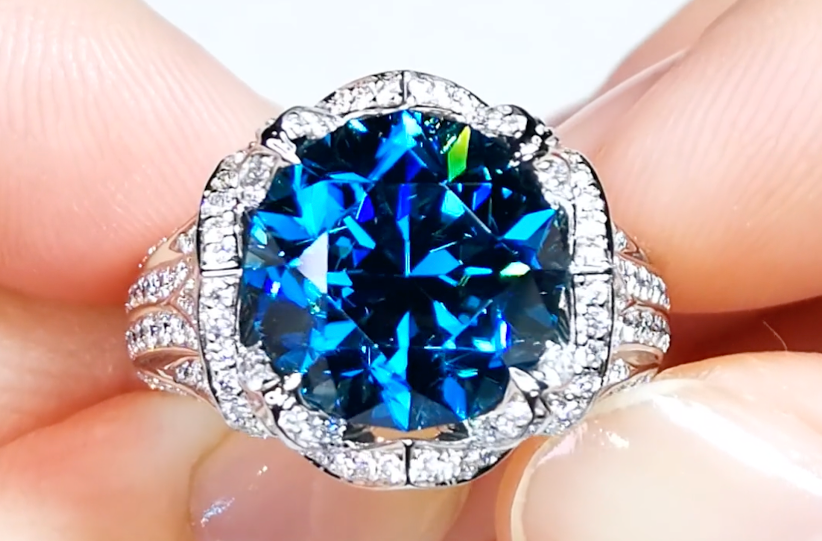 12.20ct Blue Zircon Ring with D Flawless Diamonds set in 18K White Gold