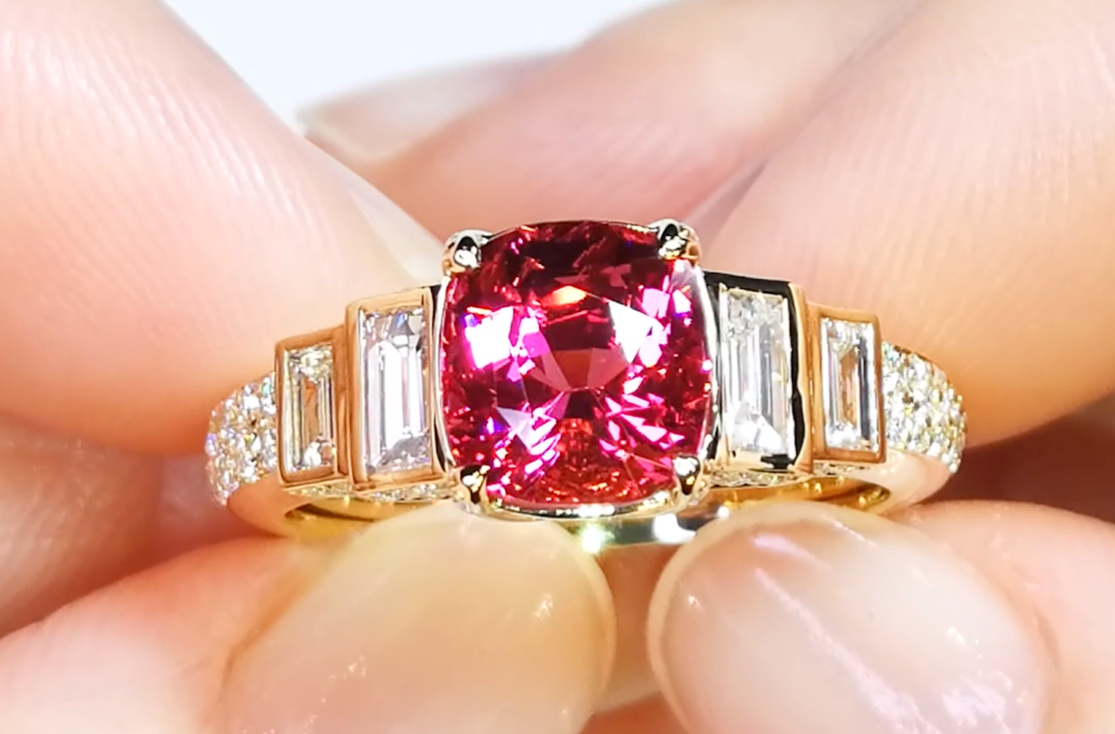 3.02ct Burmese Jedi Spinel Ring with D Flawless Diamonds set in 18K Yellow Gold
