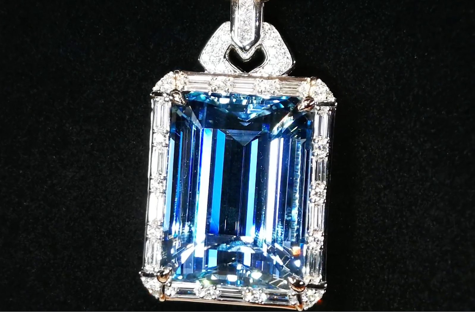 74.92ct Santa Maria Aquamarine Necklace with D Flawless Diamonds set in 18K White Gold