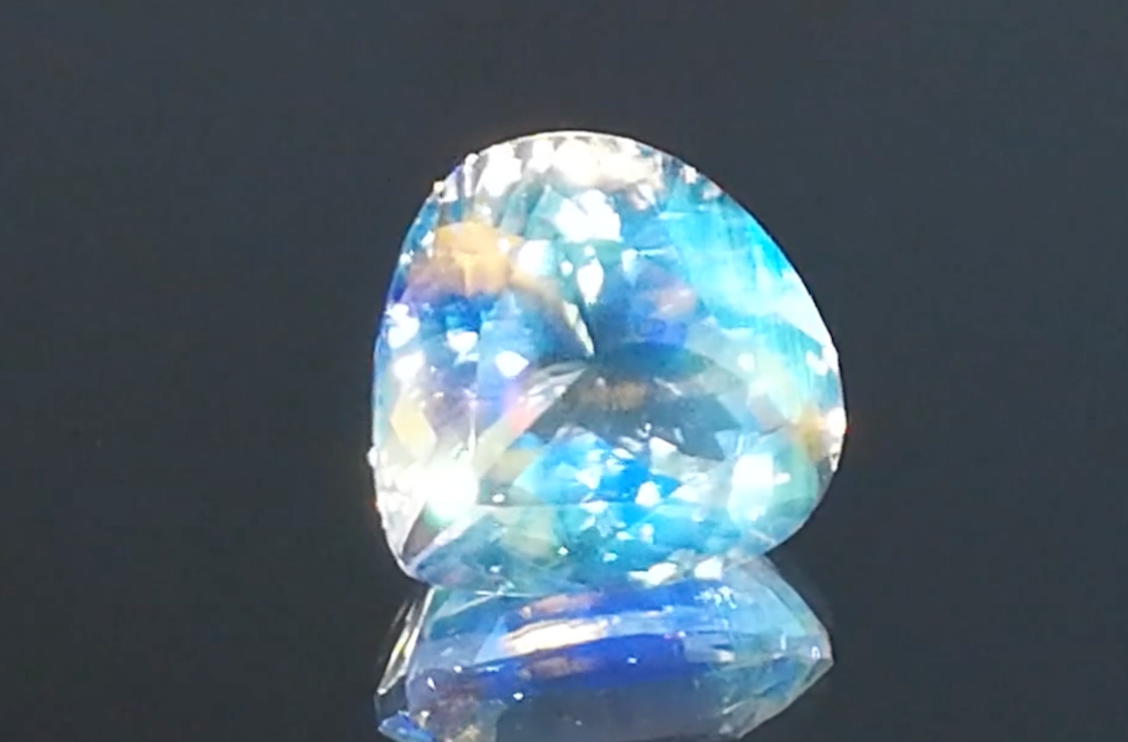 10.65ct Ceylon Rainbow Moonstone Necklace with D Flawless Diamonds set in 18K Yellow Gold