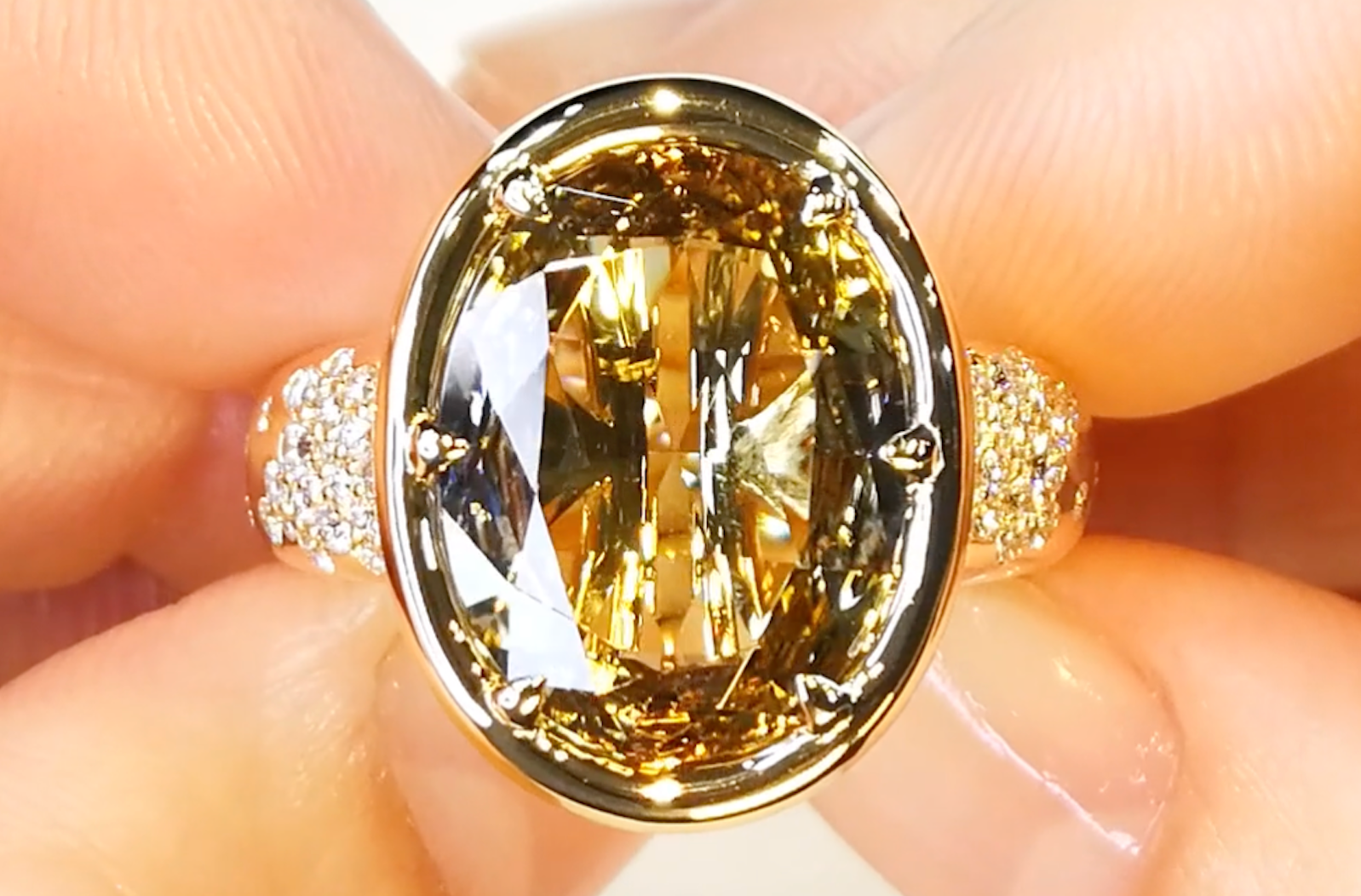 6.11ct Unheated Yellow Tanzanite Ring with D Flawless Diamonds set in 18K Yellow Gold