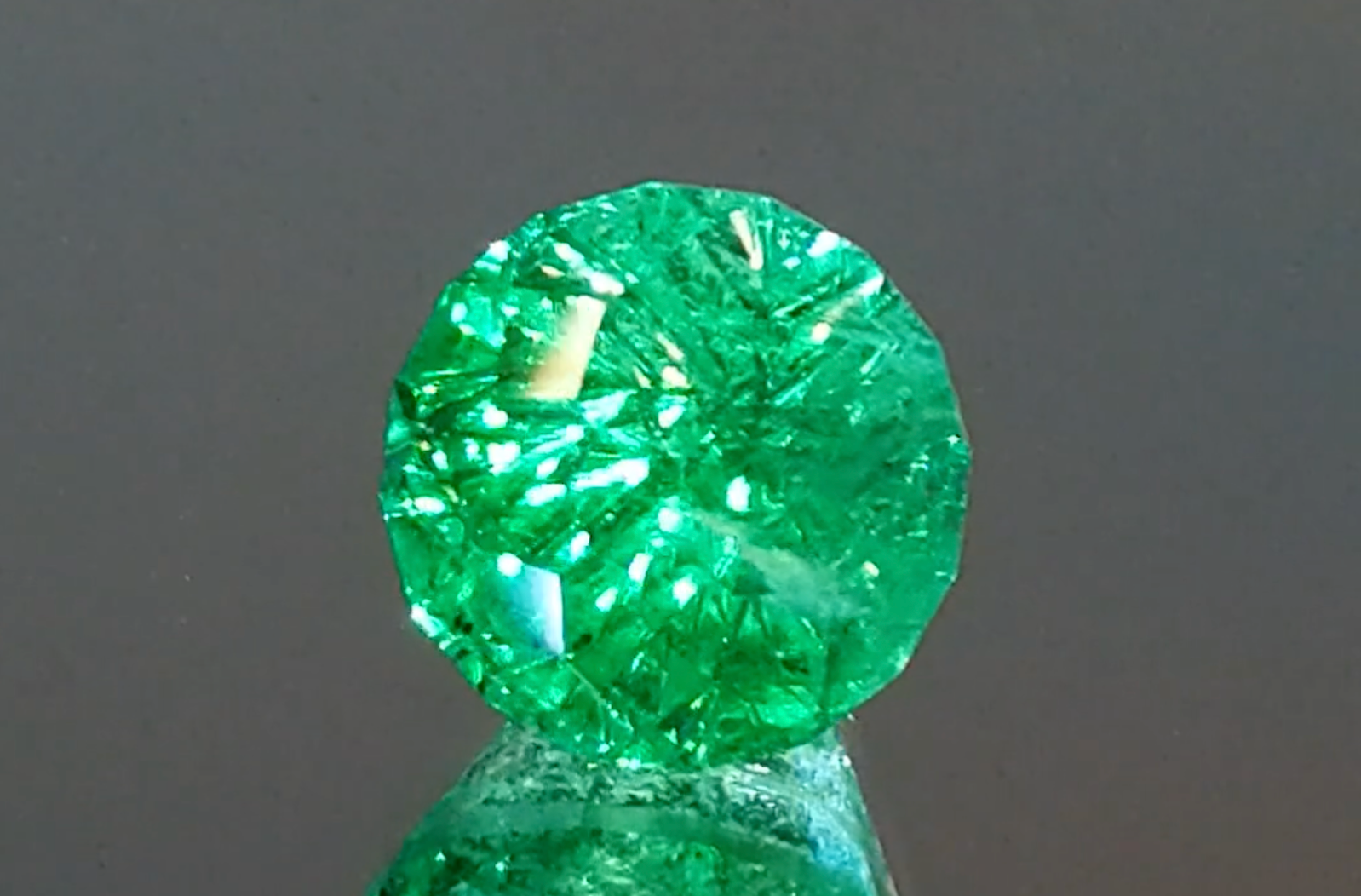 7.24ct No Oil Emerald Ring with D Flawless Diamonds set in 18K Yellow Gold