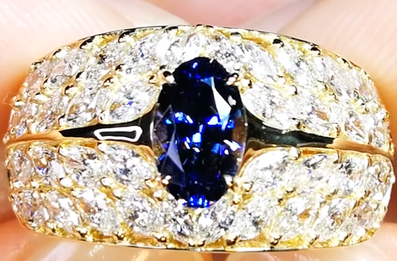 1.16ct California Benitoite Ring with D Flawless Diamonds set in 18K Yellow Gold