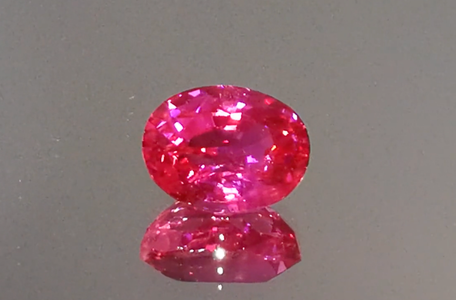 3.52ct Unheated Vivid Pink Sapphire Ring with D Flawless Diamonds set in 18K Yellow Gold