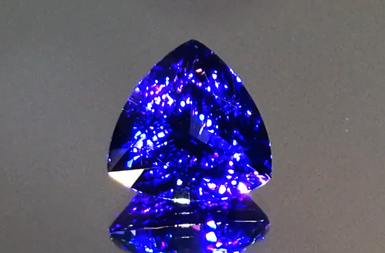 8.13ct Tanzanite Ring with D Flawless Diamonds set in 18K White Gold