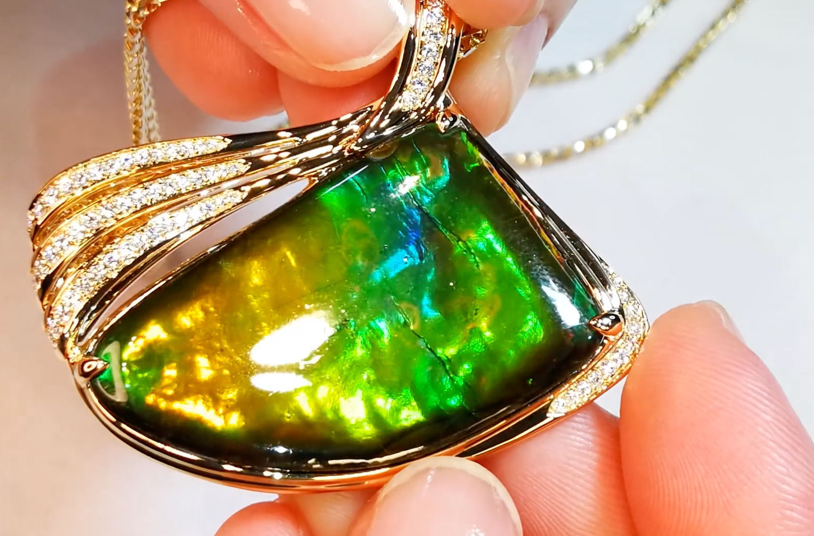 38.35ct Canadian Solid Natural Ammonite Necklace with D Flawless Diamonds set in 18K Yellow Gold
