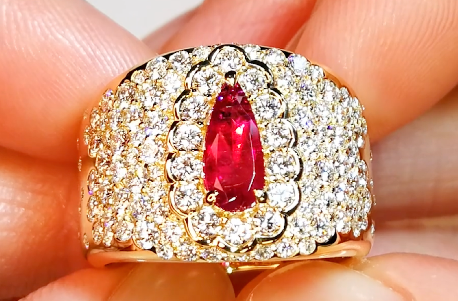 0.71ct No Oil Bixbite Red Beryl Ring with D Flawless Diamonds set in 18K Yellow Gold