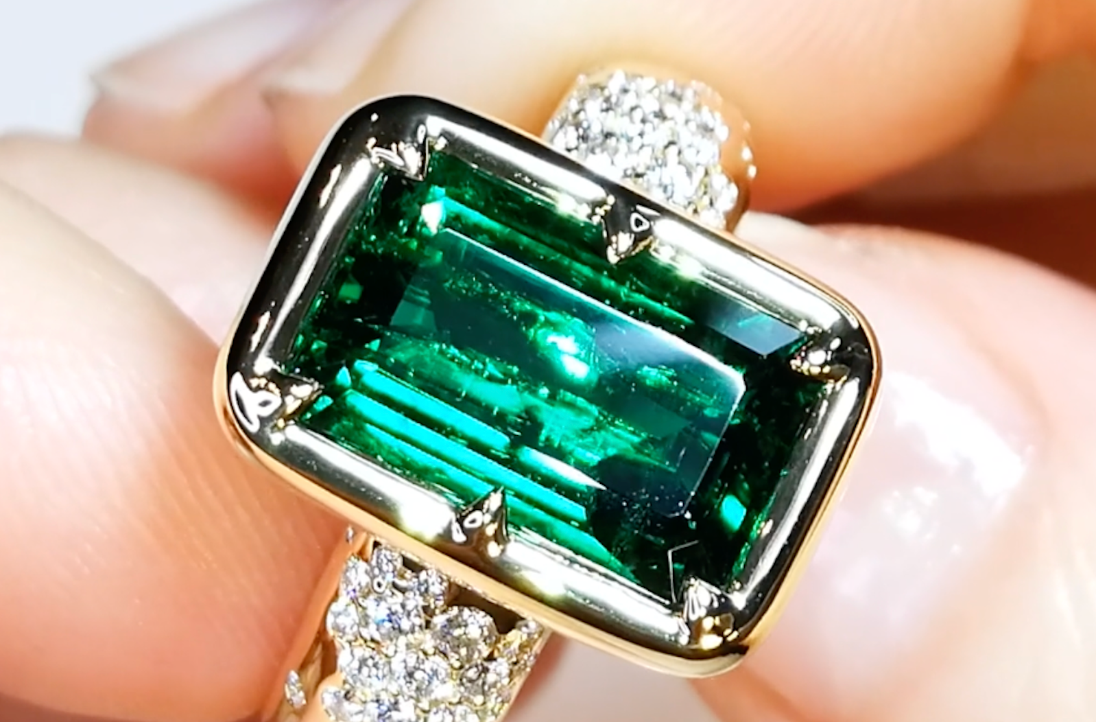 3.49ct Russian Emerald Ring with D Flawless Diamonds set in 18K Yellow Gold