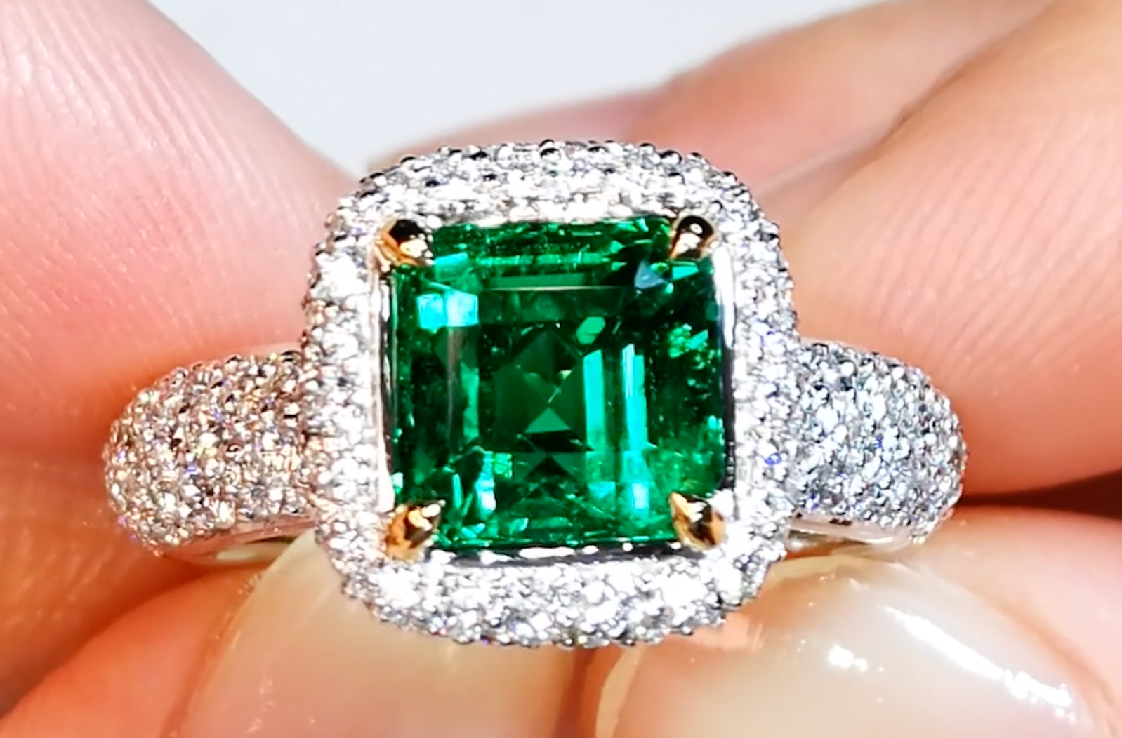 3.05ct Russian Emerald Ring with D Flawless Diamonds set in 18K White Gold