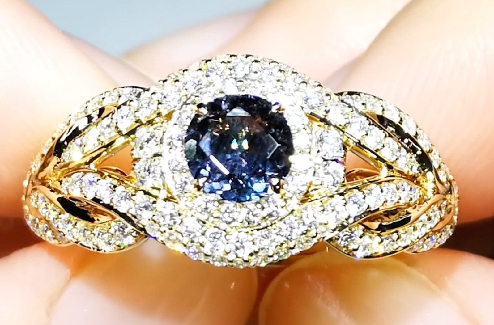 0.61ct Blue Garnet Color Change Ring with D Flawless Diamonds set in 18K Yellow Gold