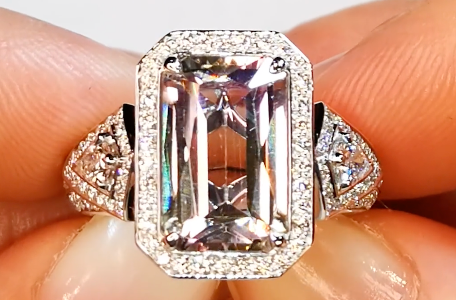 5.36ct Bi Color Pink Tanzanite Ring with D Flawless Diamonds set in 18K White Gold
