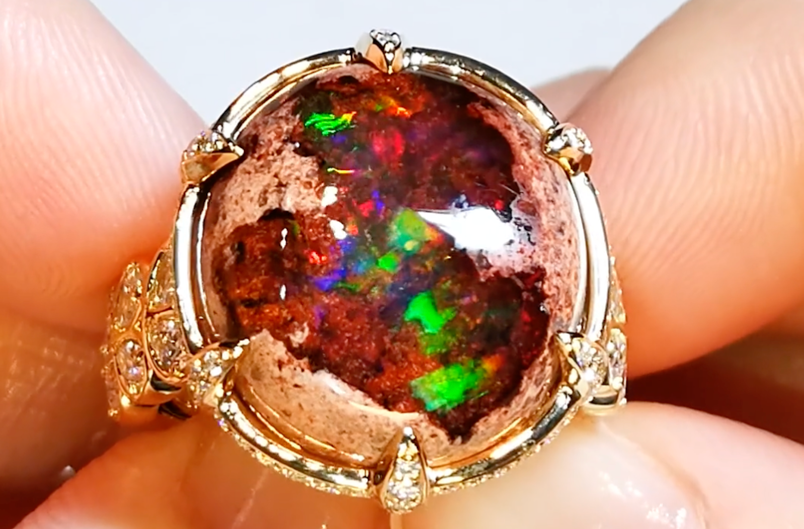 14.82ct Mexican Matrix Opal Ring with D Flawless Diamonds set in 18K Yellow Gold