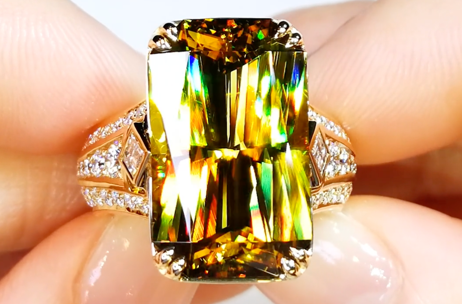 14.05ct Madagascar Sphene Ring with D Flawless Diamonds set in 18K Yellow Gold