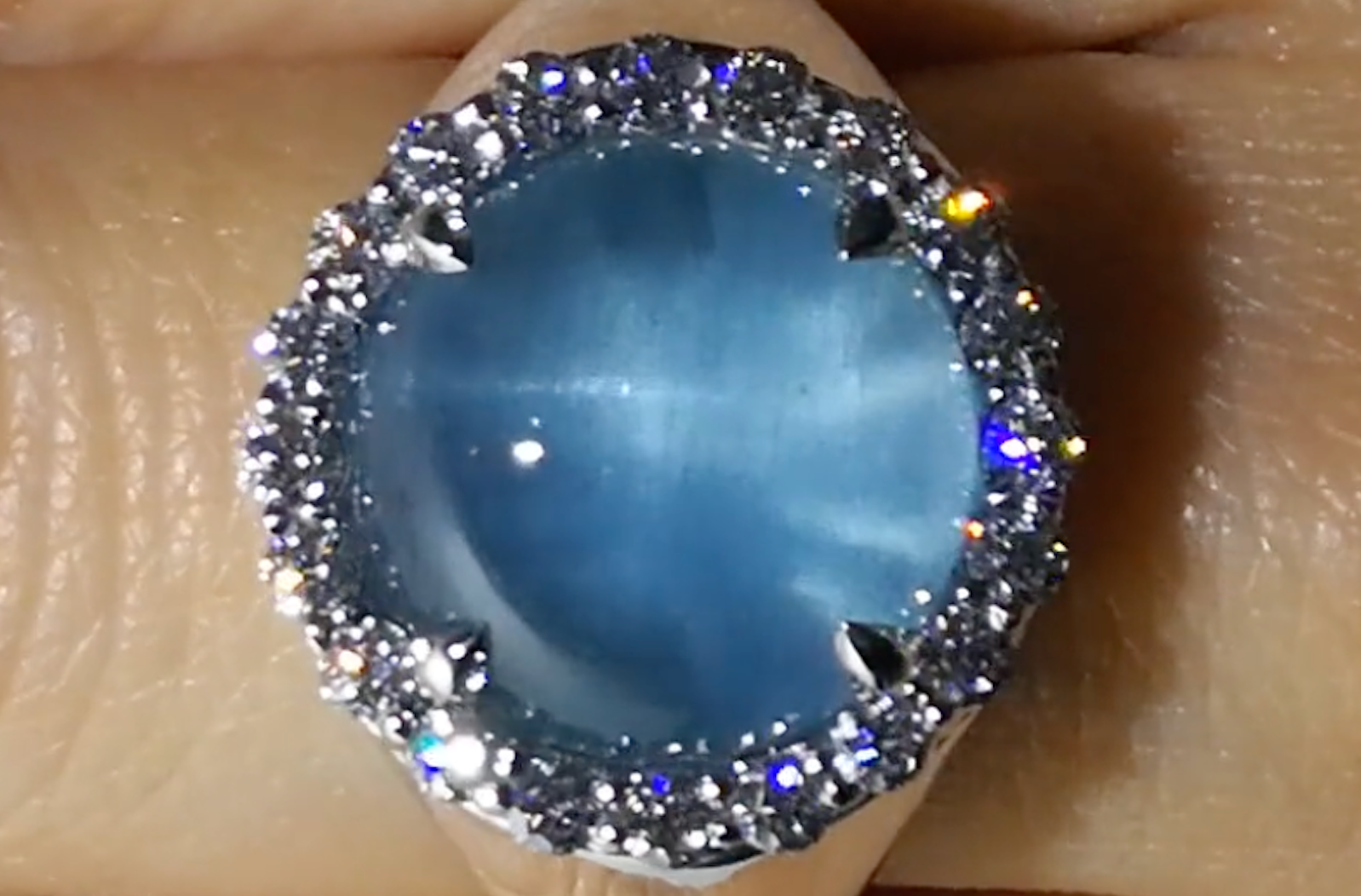 8.87ct Cat's Eye Aquamarine Ring with D Flawless Diamonds set in 18K White Gold