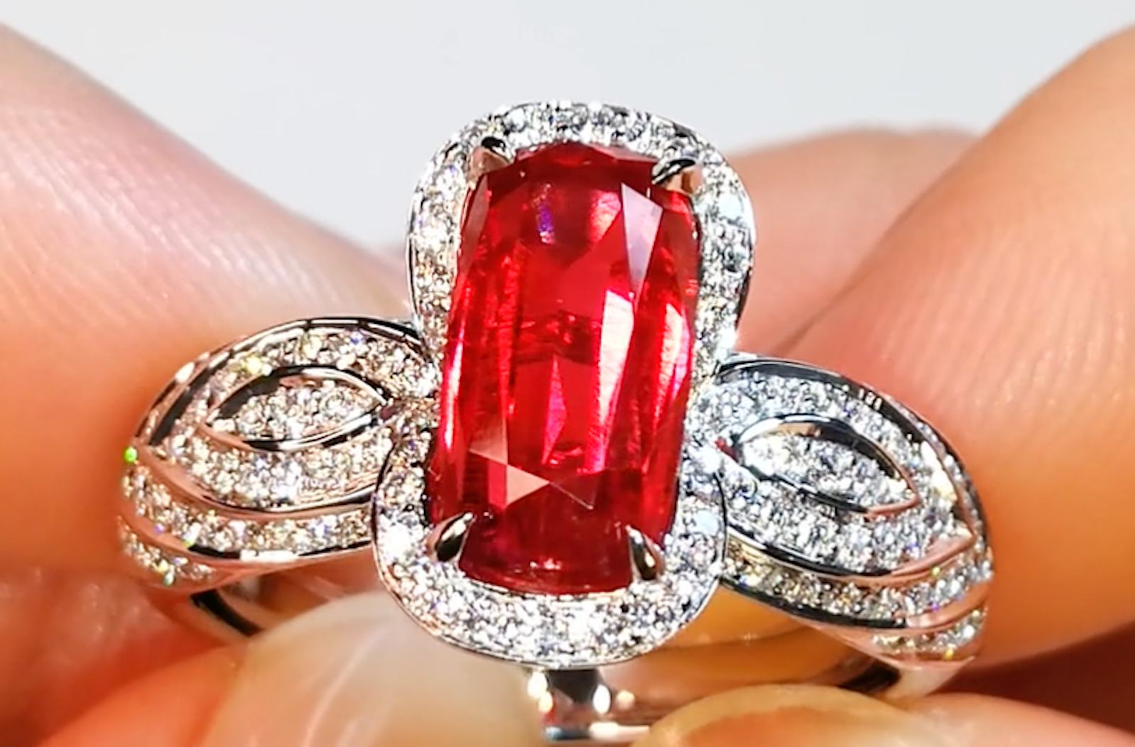 3.72ct Brazilian Gem Rhodonite Ring with D Flawless Diamonds set in 18K White Gold