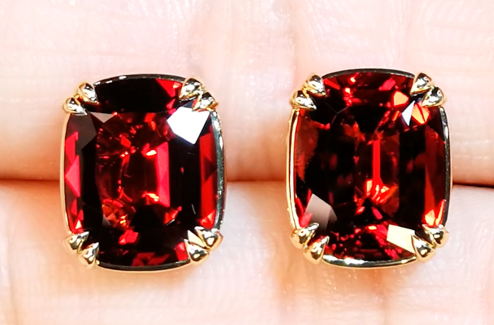 6.85ct Oregon Sunstone Earrings with D Flawless Diamonds set in 18K Yellow Gold