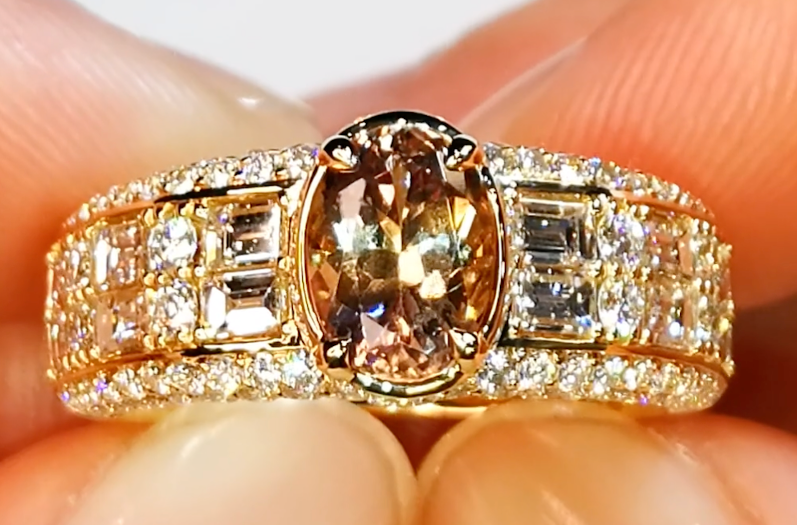 1.68ct Paparadscha Tanzanite Ring with D Flawless Diamonds set in 18K Yellow Gold