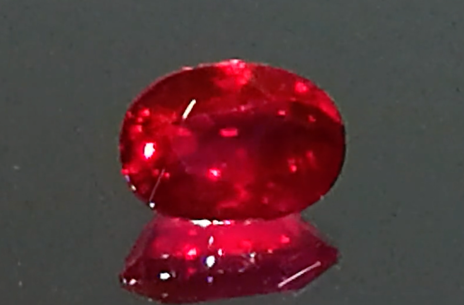 3.00ct Unheated Crimson Red Jedi Ruby  Ring with D Flawless Diamonds set in 18K Yellow Gold