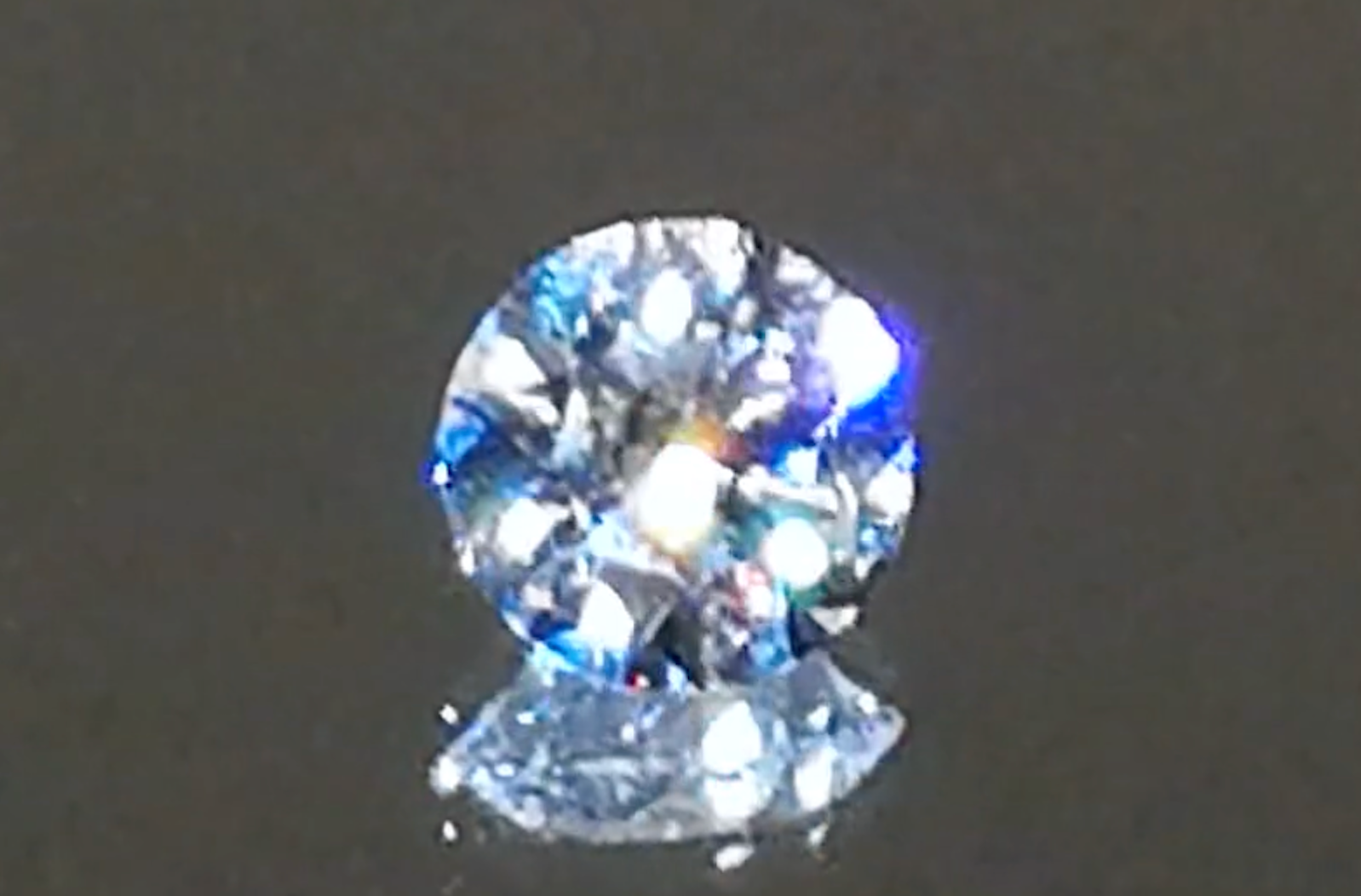1.01ct D Flawless Golconda Diamond Ring with D Flawless Diamonds set in 18K Yellow Gold