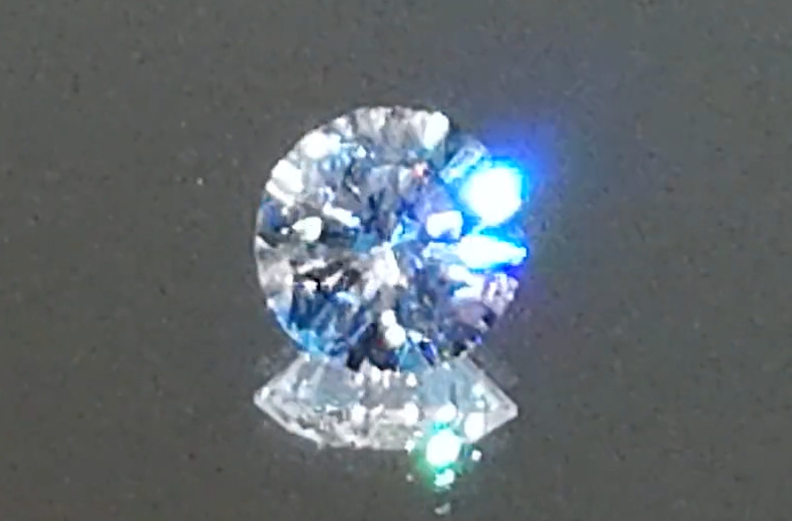 1.05ct D Flawless Golconda Diamond Ring with D Flawless Diamonds set in 18K Yellow Gold