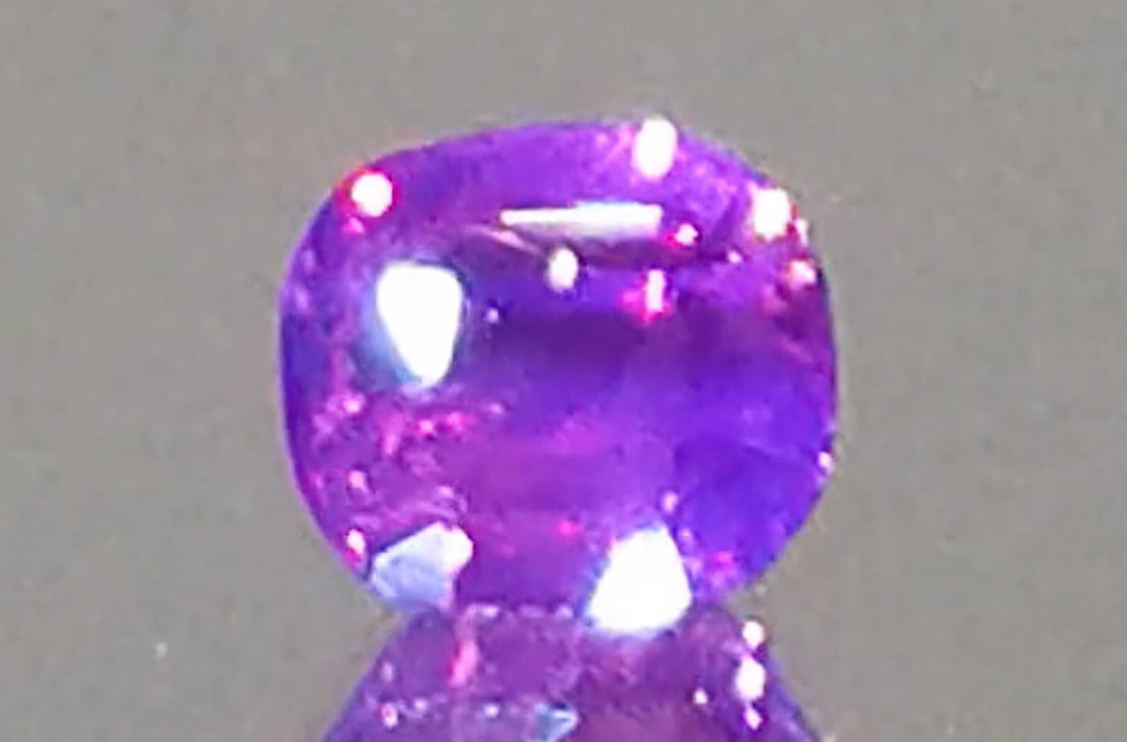 4.03ct Unheated Didy Vivid Lavender Sapphire Ring with D Flawless Diamonds set in 18K White Gold