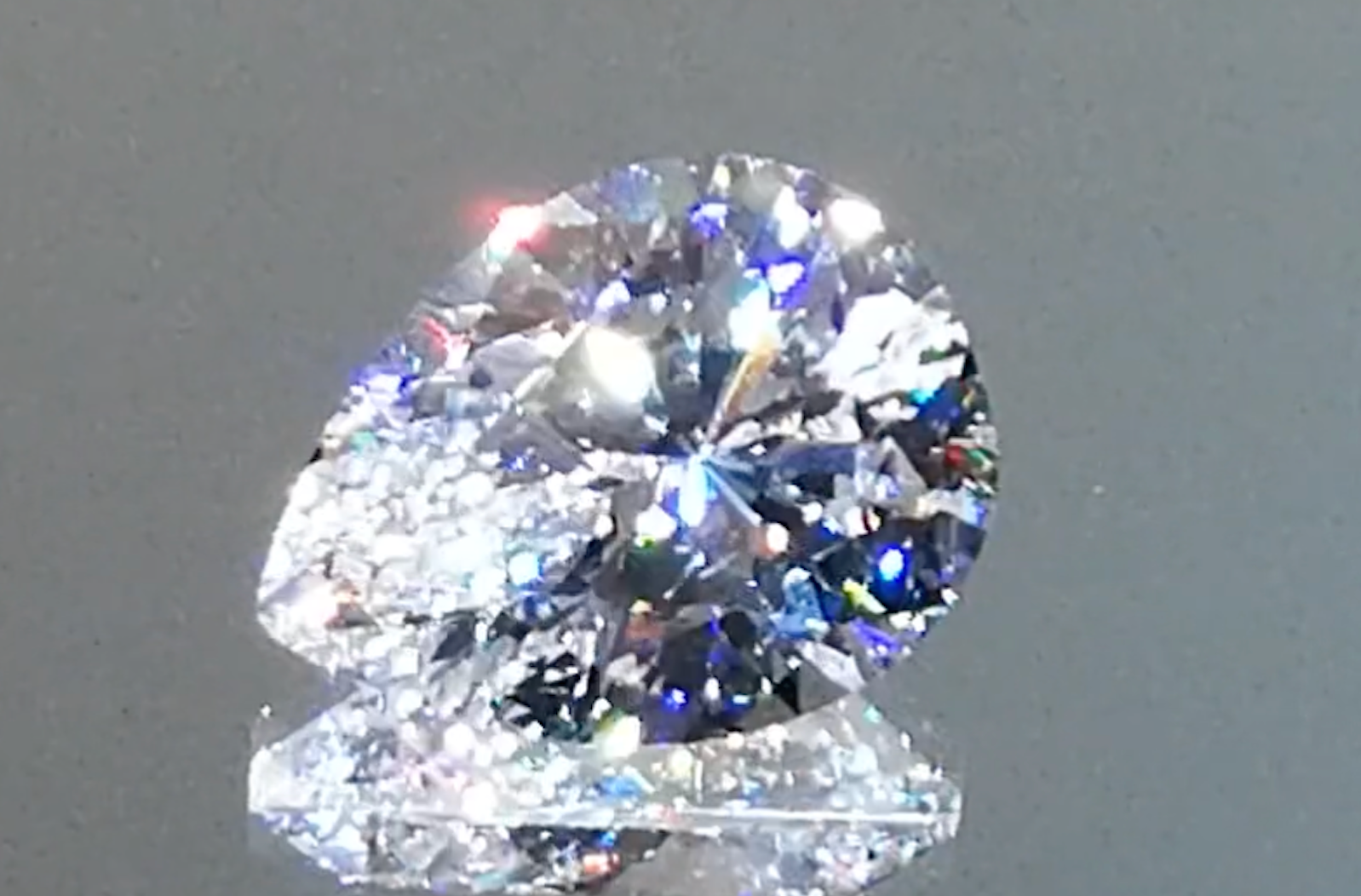 3.02ct D Flawless Golconda Diamond Ring with D Flawless Diamonds set in 18K Yellow Gold