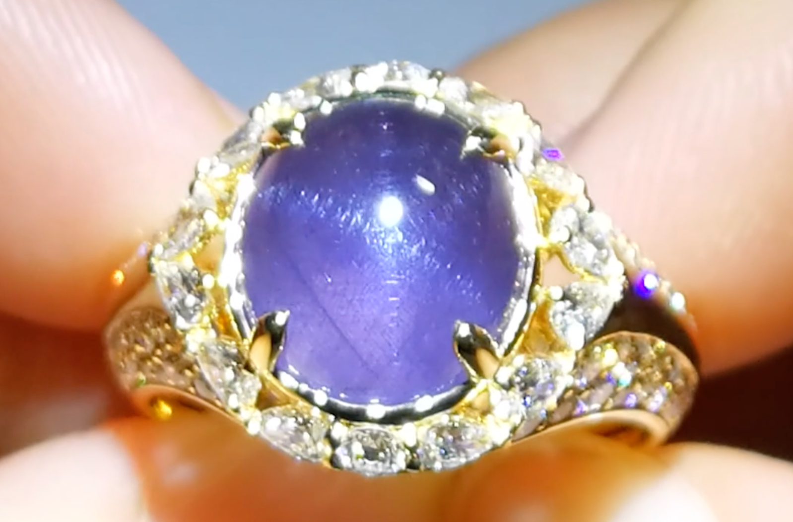 7.65ct Lavender Star Spinel Ring with D Flawless Diamonds set in 18K Yellow Gold
