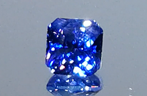 3.05ct Unheated Ceylon Cornflower Blue Sapphire Ring with D Flawless Diamonds set in 18K White Gold