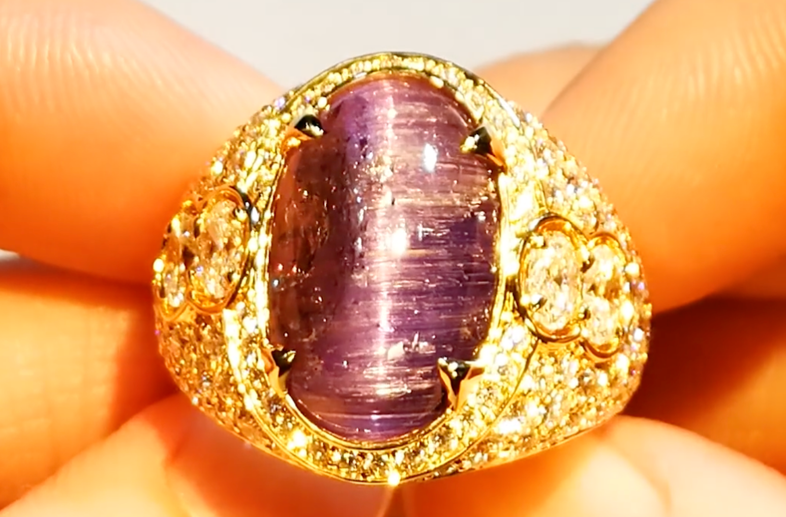 9.18ct Unheated Pinkish Cat’s Eye Tanzanite Ring with D Flawless Diamonds set in 18K Yellow Gold